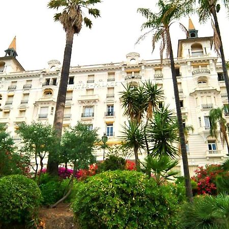 Winter Palace Ментона Екстериор снимка
